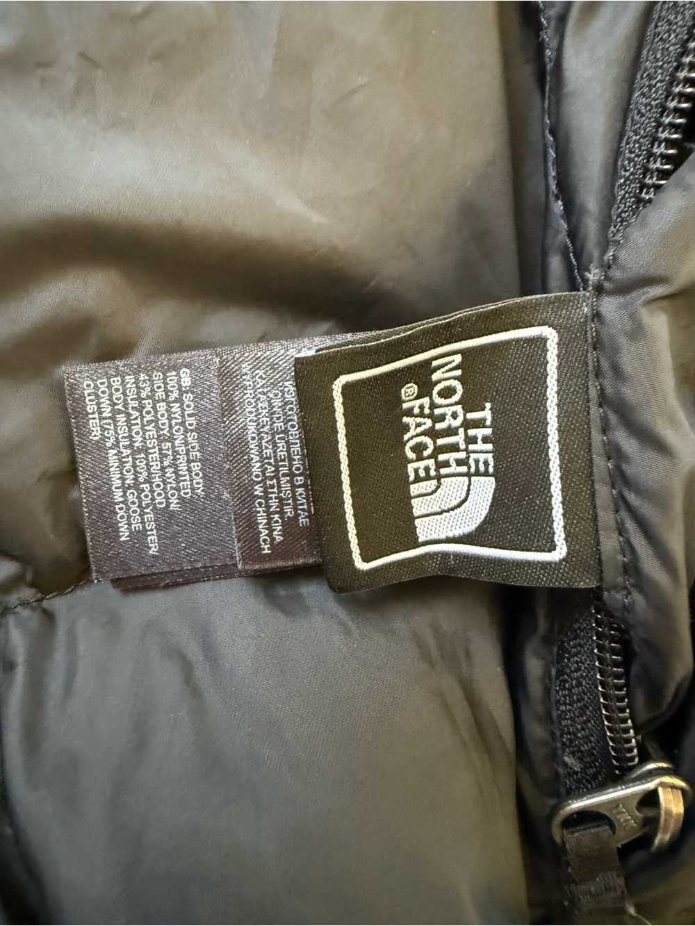 The North Face Girls Reversible 550 Down Puffer Jacket | Plaid Hooded Size XL - Picture 5 of 6